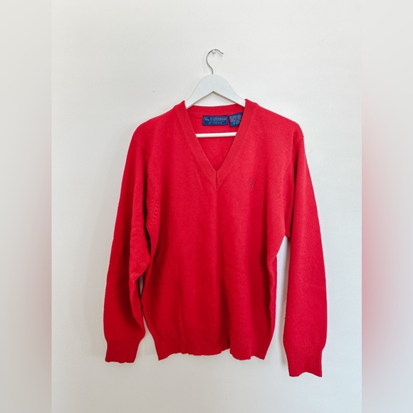 100% Lambs Wool Knit V-neck Sweater - Wm. H. Leishman - Red - Size Medium - Picture 1 of 8